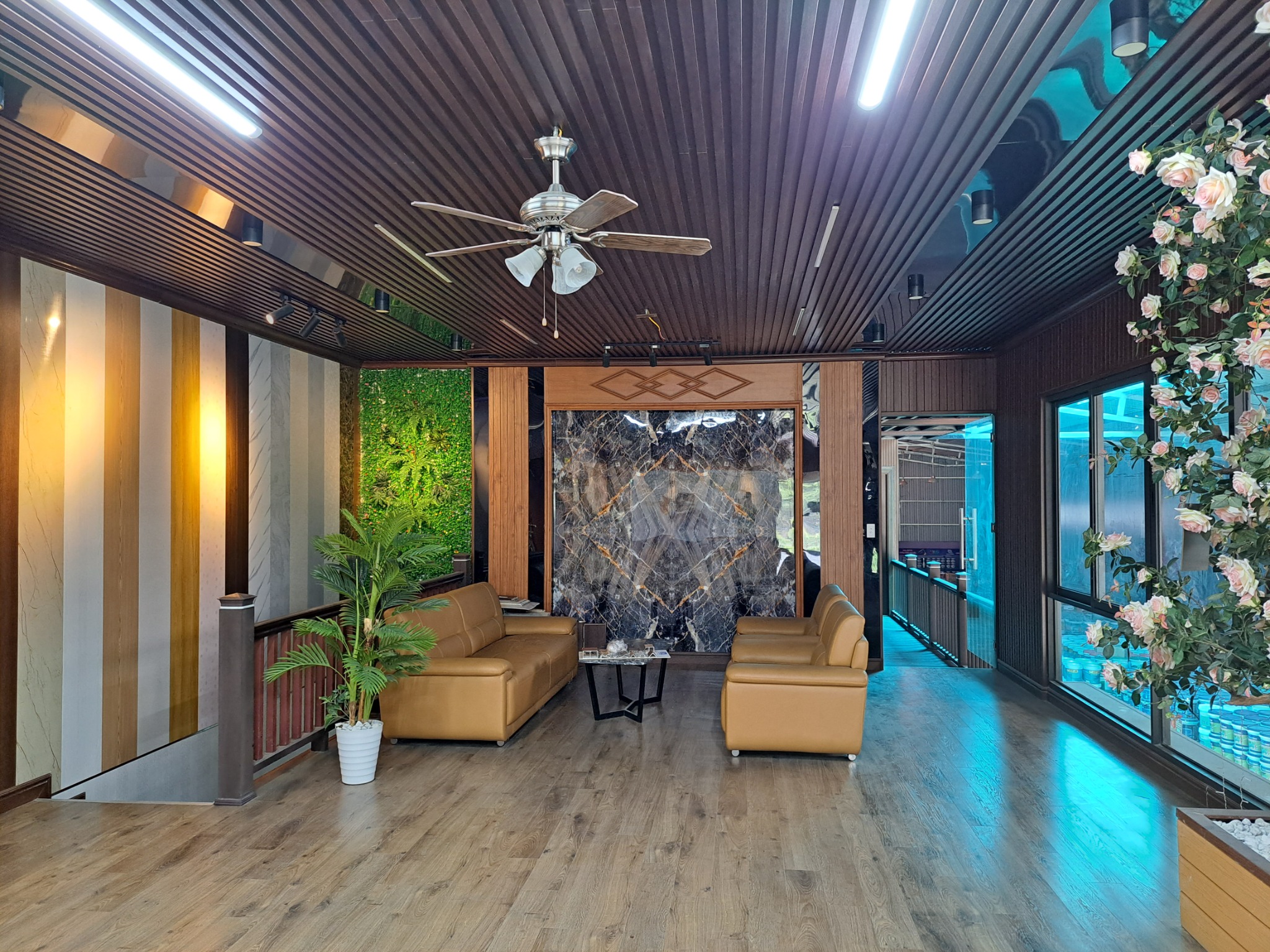 ỐP TRẦN TƯỜNG NANO CT10