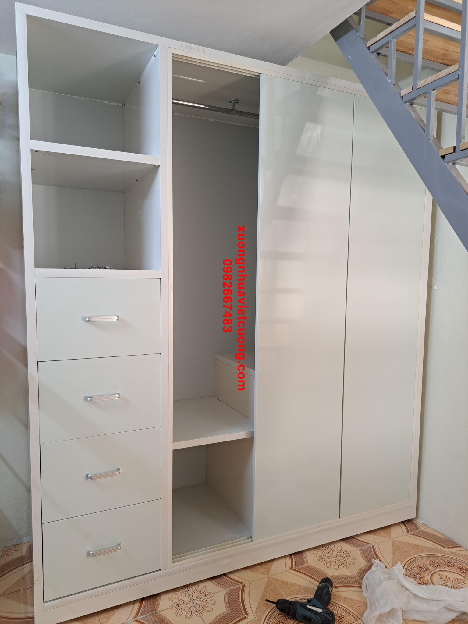 TỦ NHỰA ĐÀI LOAN CÁNH LÙA TCL125