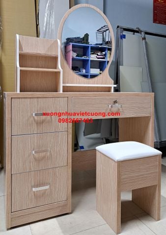  BÀN TRANG ĐIỂM BTD61 