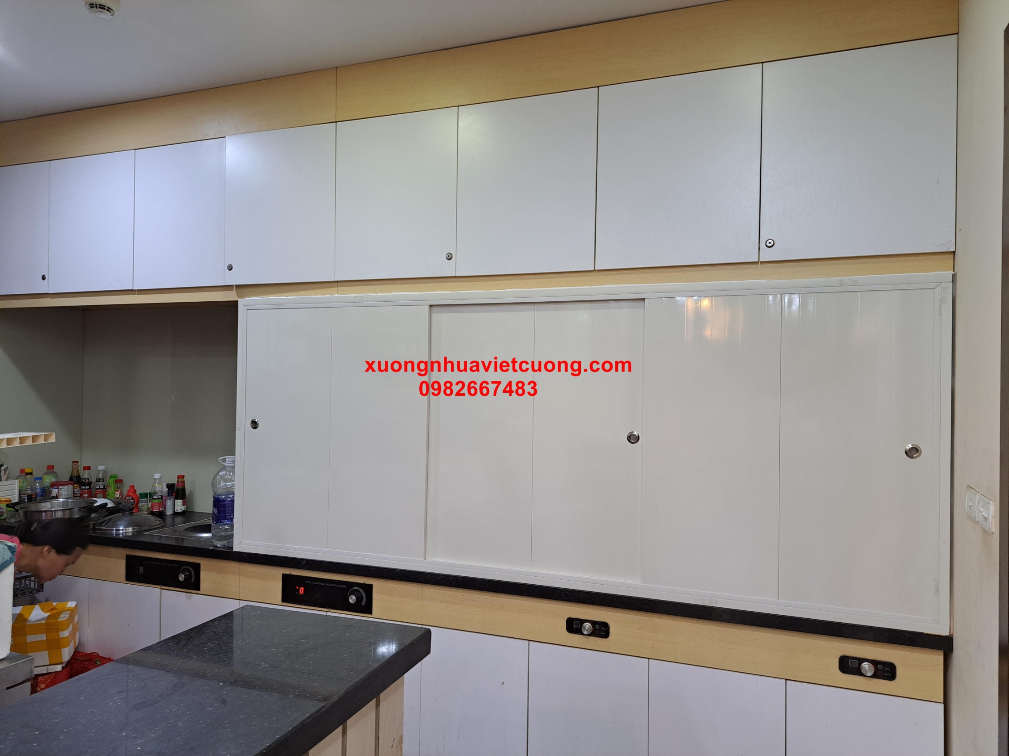 TỦ NHỰA ĐÀI LOAN CÁNH LÙA TCL186