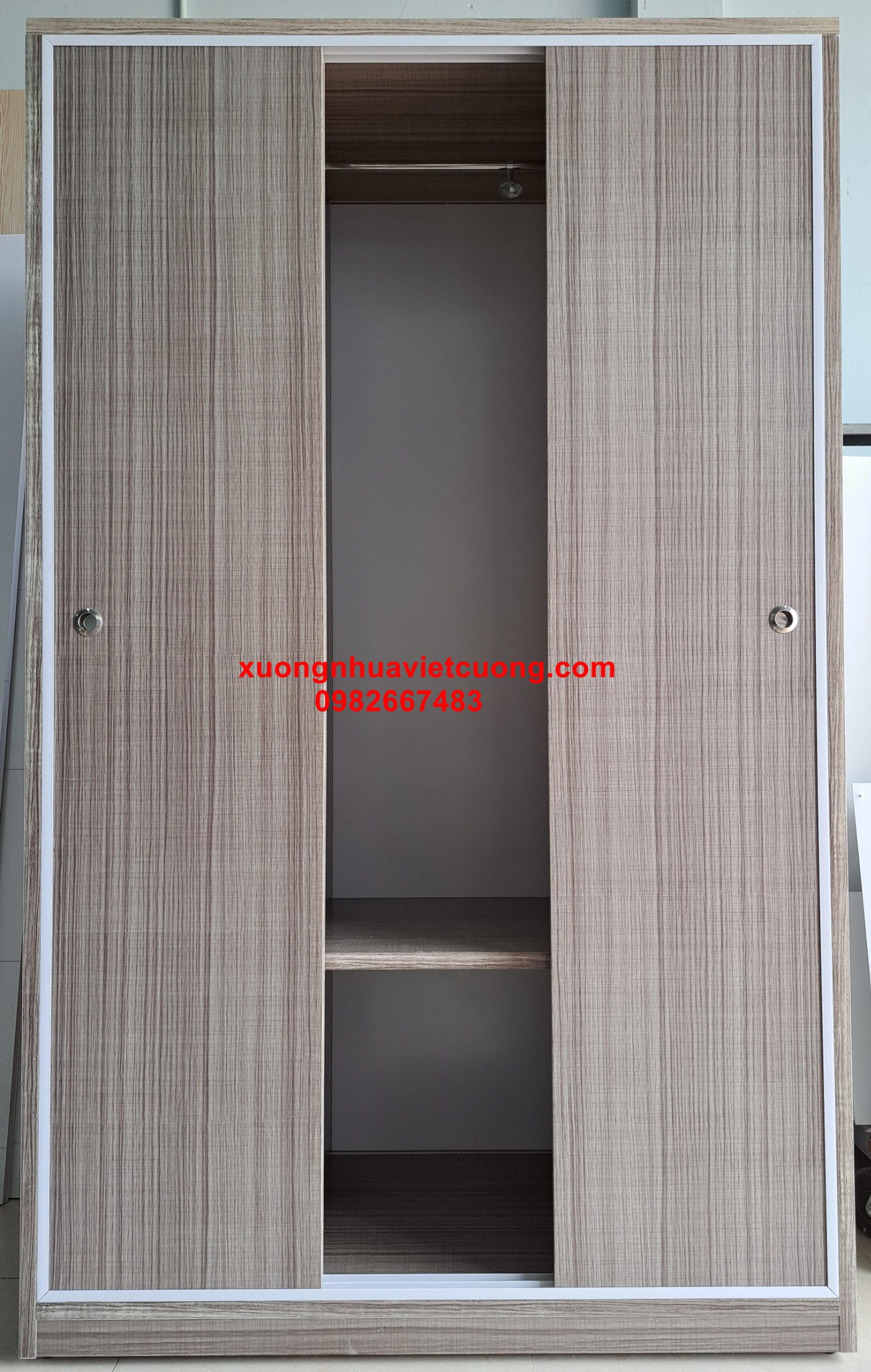 TỦ NHỰA ĐÀI LOAN CÁNH LÙA TCL241