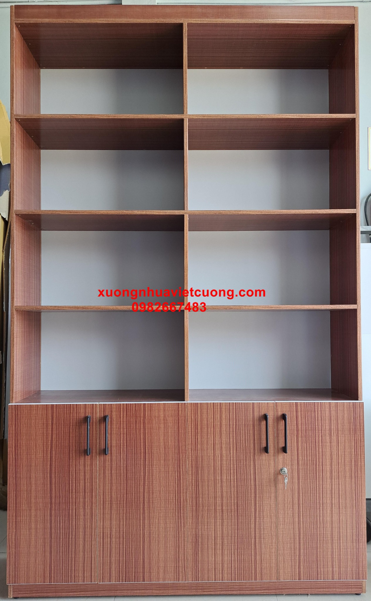 KỆ SÁCH BẰNG NHỰA KS150