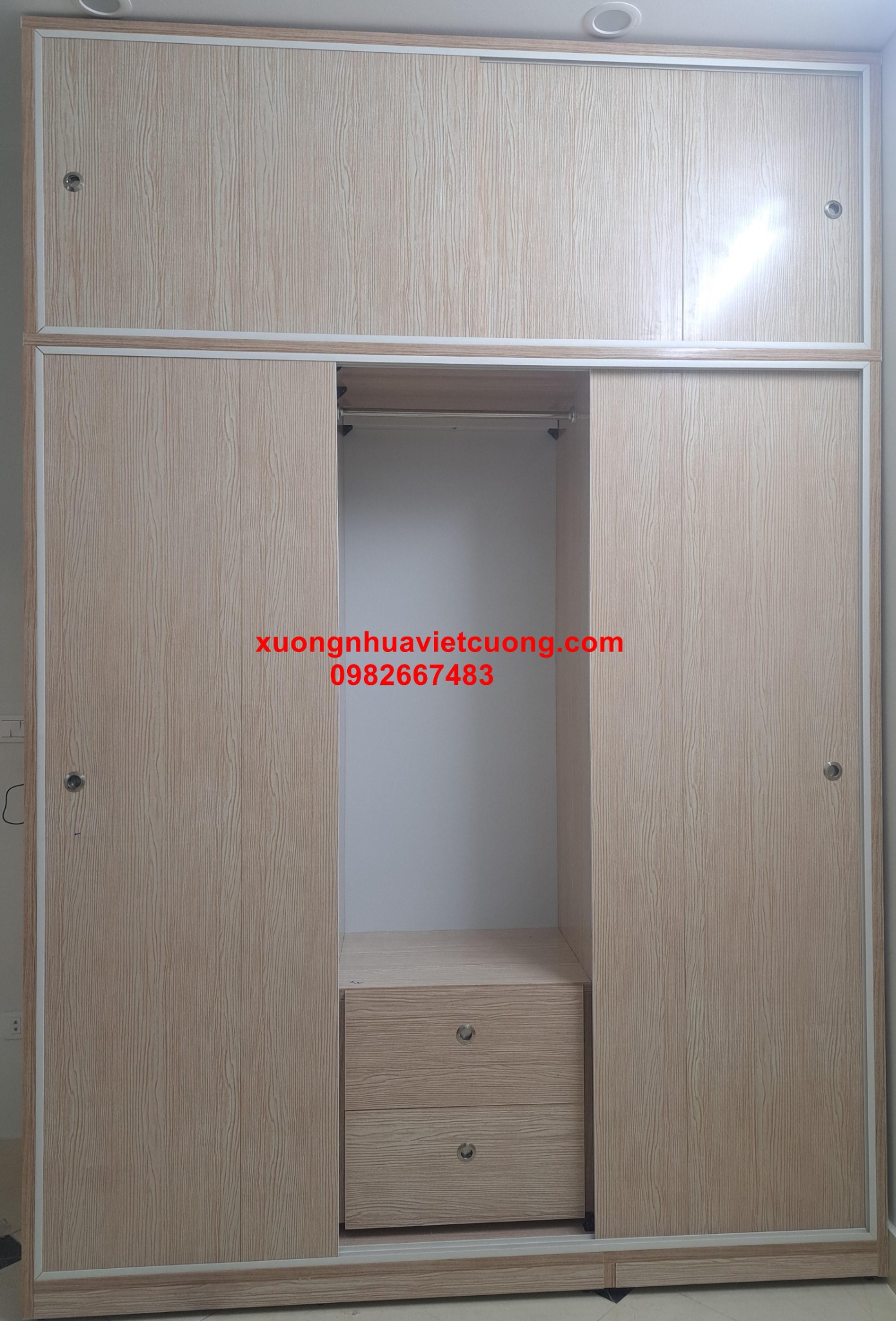 TỦ NHỰA CỬA TRƯỢT TCL380