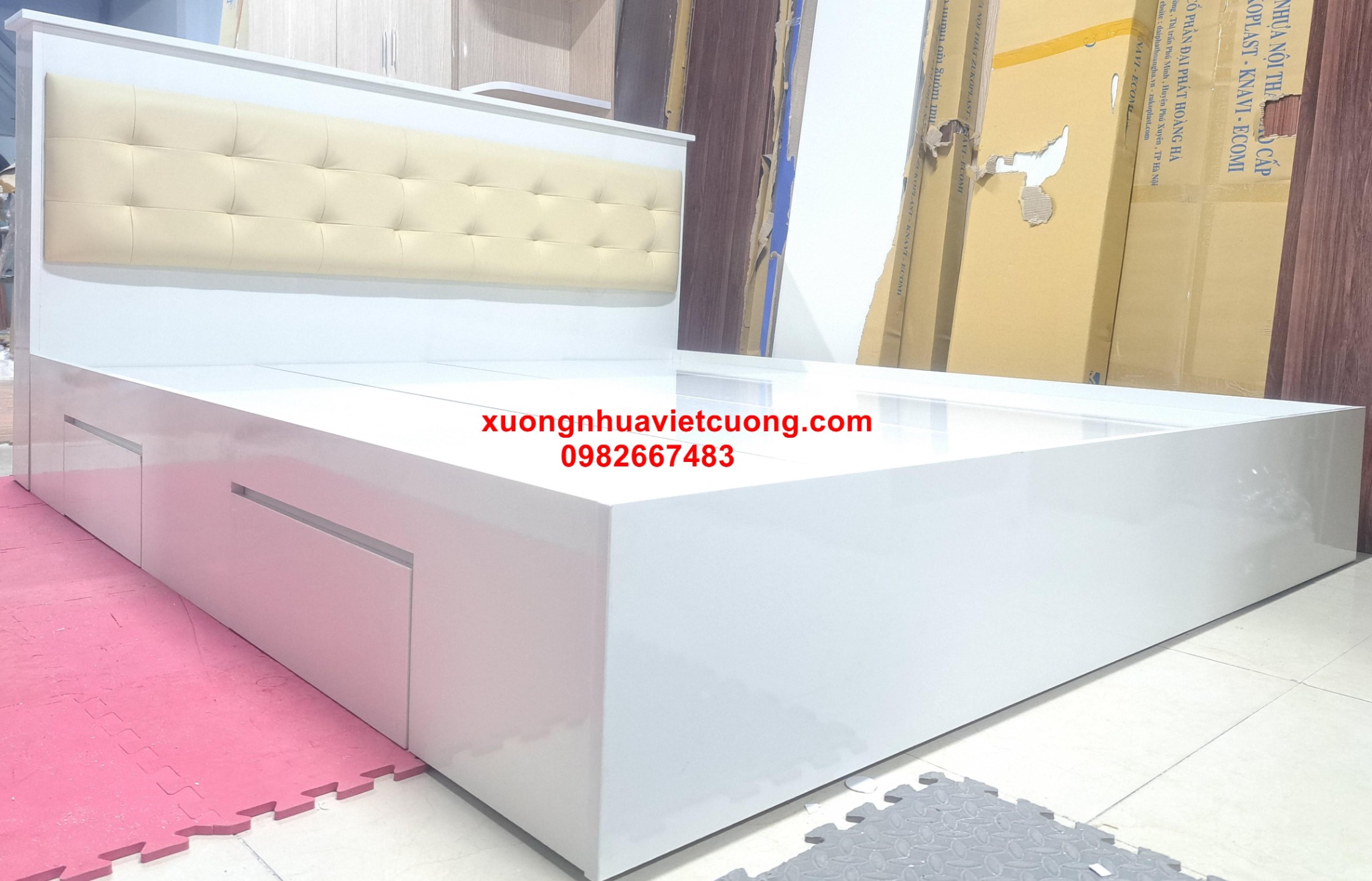 GIƯỜNG BẰNG NHỰA GN102