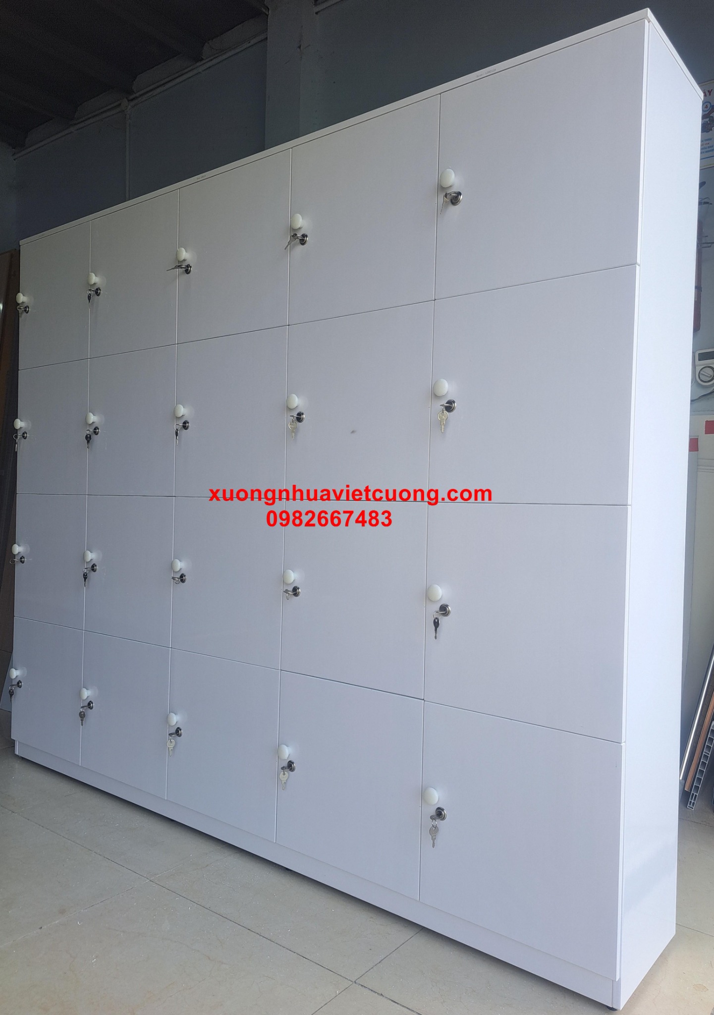 KỆ SÁCH NHỰA KS210