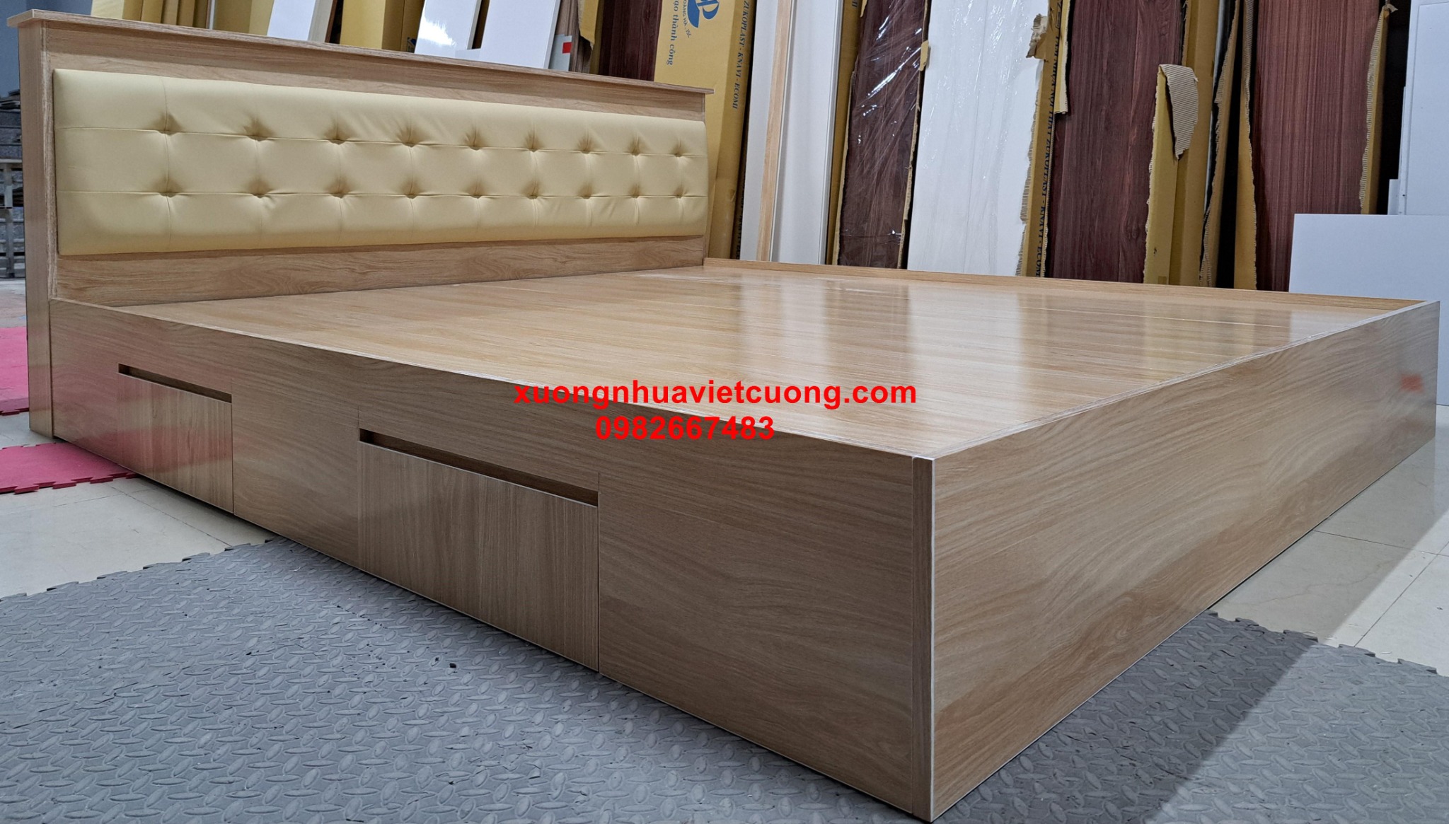 GIƯỜNG NHỰA GN111
