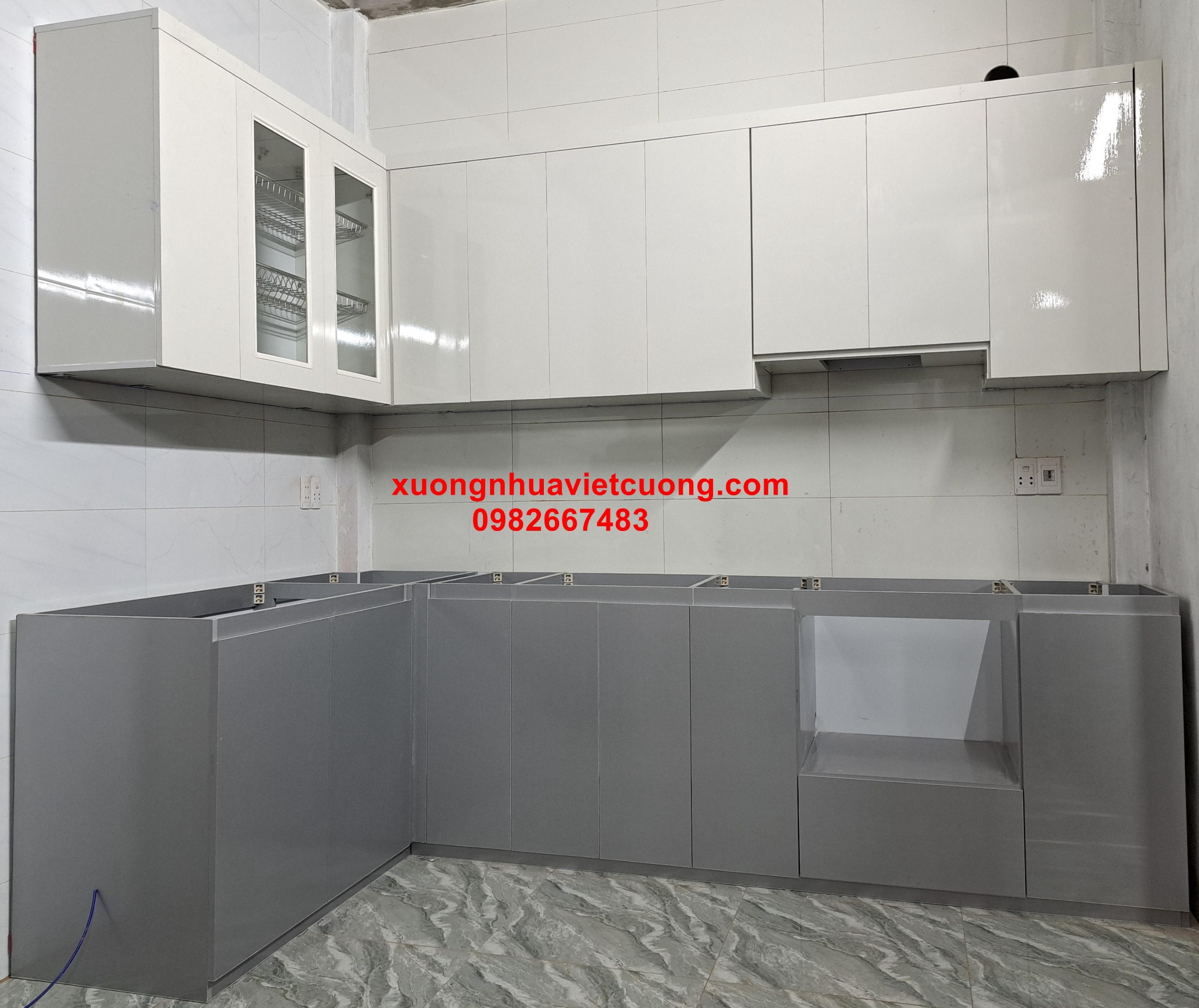 TỦ BẾP NHỰA TBN61