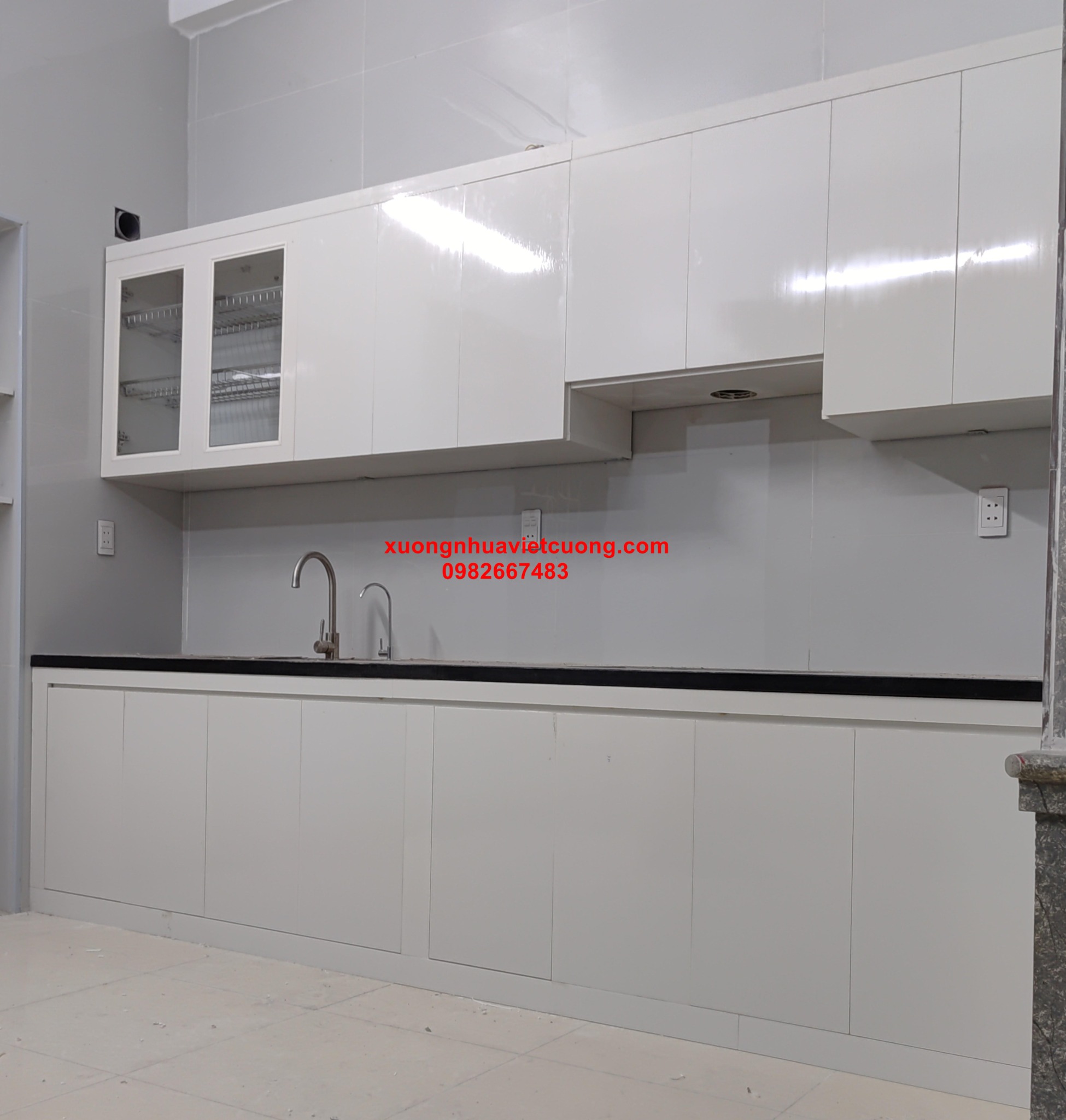 TỦ BẾP BẰNG NHỰA TBN105