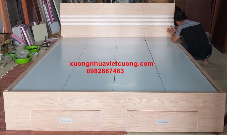 GIƯỜNG NHỰA GIÁ RẺ GN52