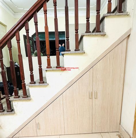  TỦ CẦU THANG BẰNG NHỰA TCT35 