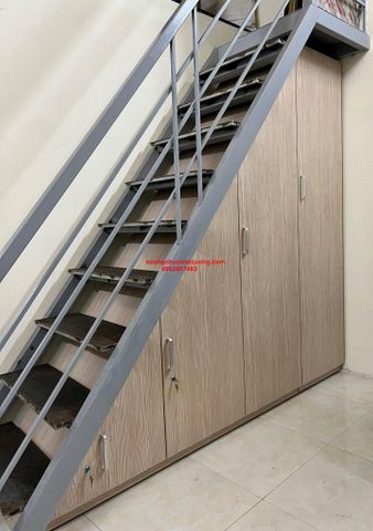  TỦ NHỰA CẦU THANG TCT51 