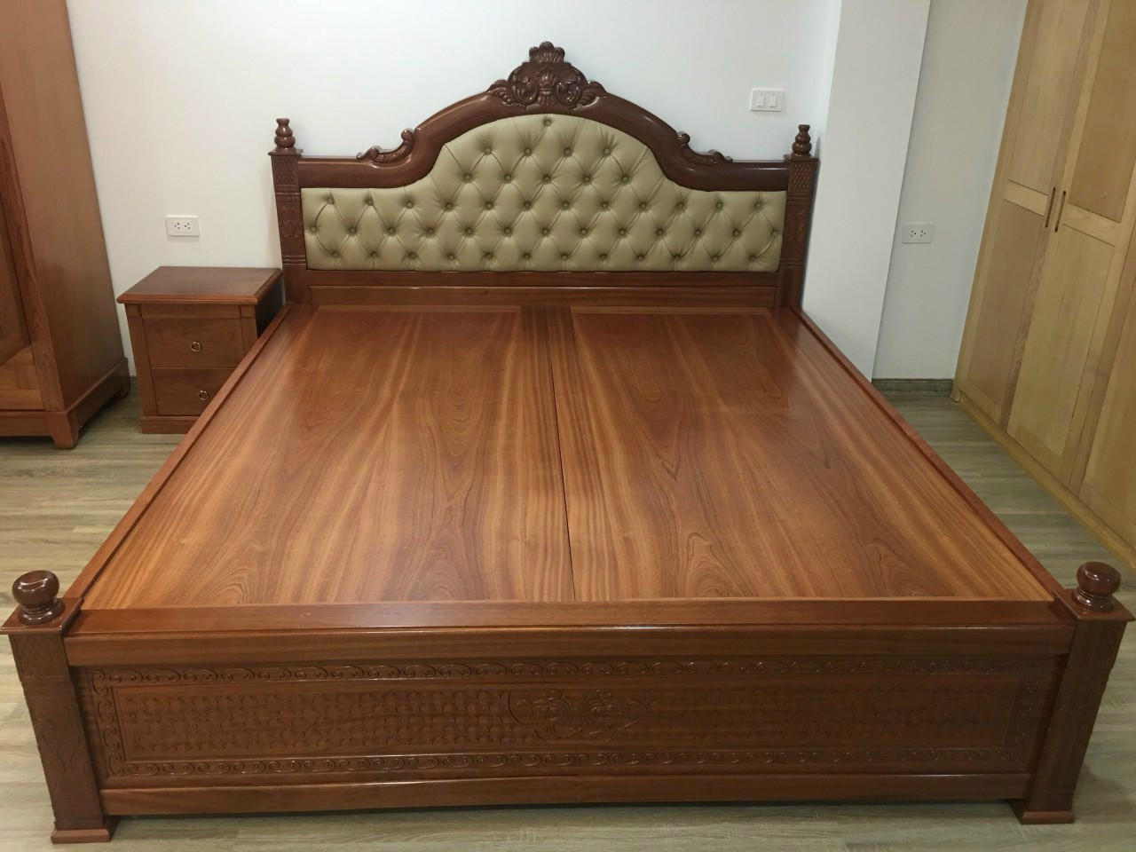 GIƯỜNG GỖ XOAN Giác phản GX166