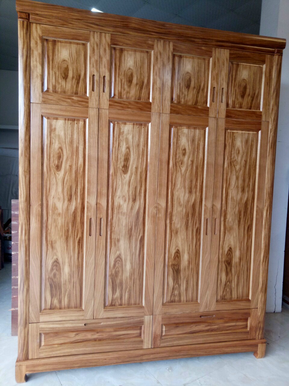 TỦ GỖ HƯƠNG XÁM 4 CÁNH TG409