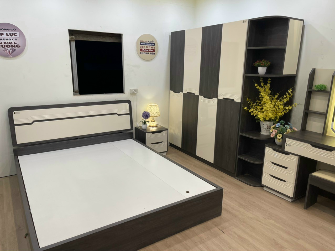 GIƯỜNG MIN 1,6M GM1617