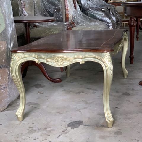 BÀN TRÀ CỔ ĐIỂN LOUIS 15 GỖ XÀ CỪ CHẠM HOA MAI