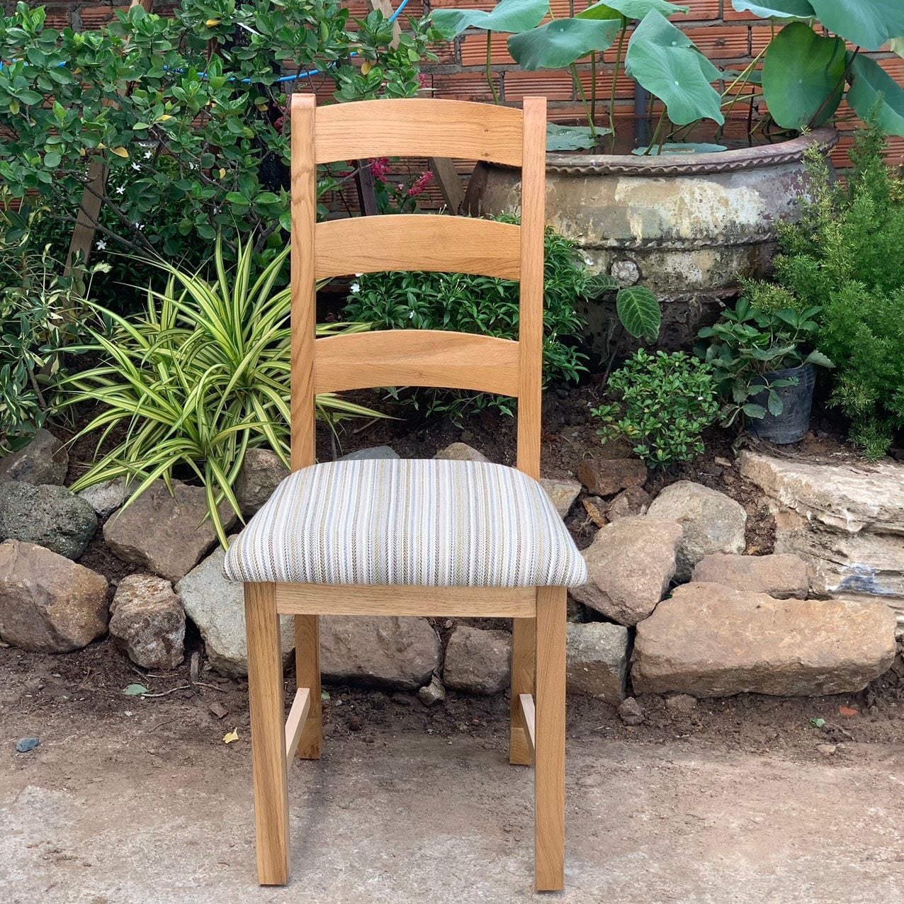 GHẾ GỖ SỒI 3 NAN