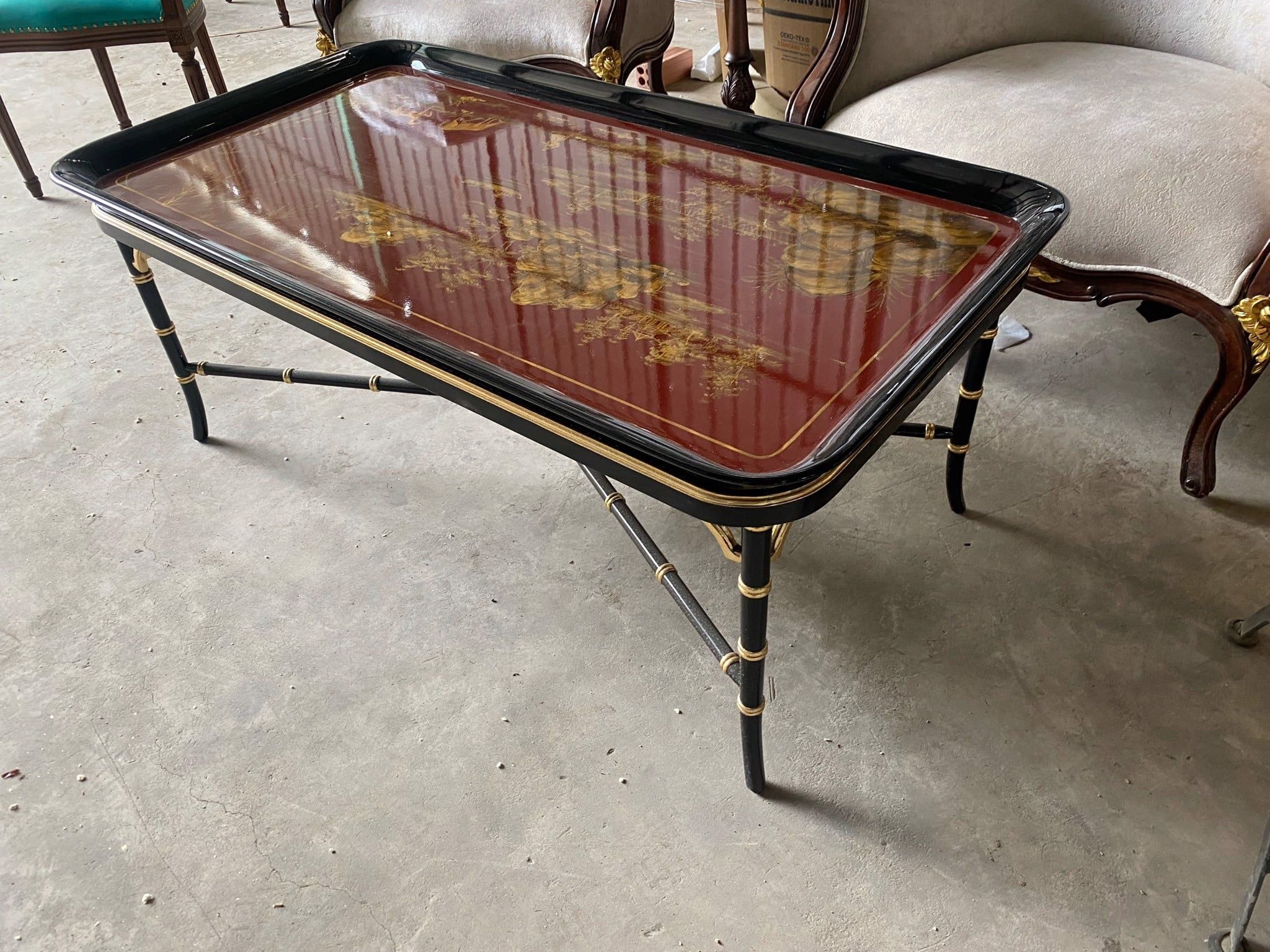 Bàn Chinoi  Vẽ Tích Tái Ôn Thất Mã