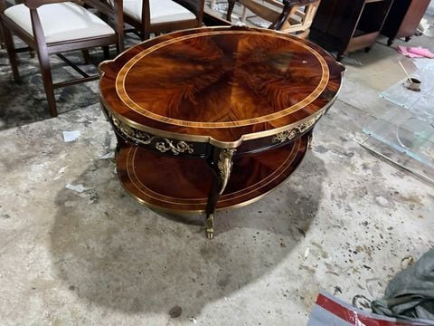 BÀN TRÀ CỔ ĐIỂN Louis 15 họa tiết ốp đồng