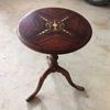 BÀN TRÀ NHỎ TRÒN MẶT CẨN TRAI ( Side Table)