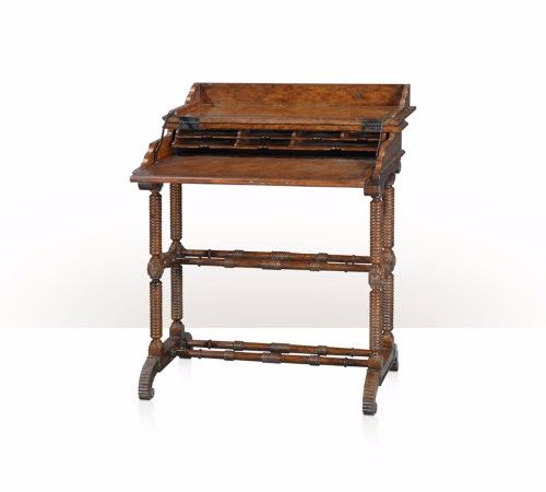 7105-169 Table - Bàn làm việc