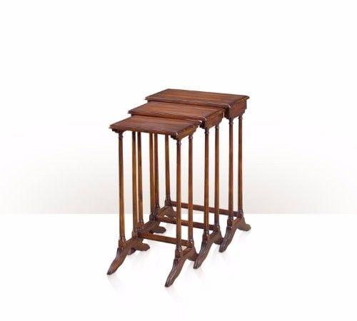 5000-014 Side Table - bàn A Marriage of Convenience