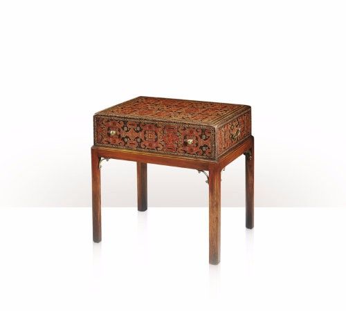 5002-106 Table - Bàn Hammadan