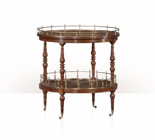 5005-635 Table - Bàn A Victorian in Italy