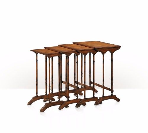 Bàn A Regency walnut nest of four tables 5000-159