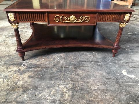 BÀN TRÀ CỔ ĐIỂN HÌNH VUÔNG HOA VĂN ĐÚC ĐỒNG