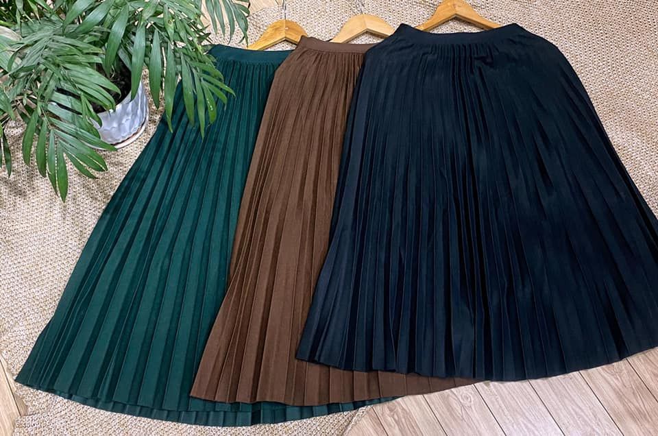 Chân váy dập ly