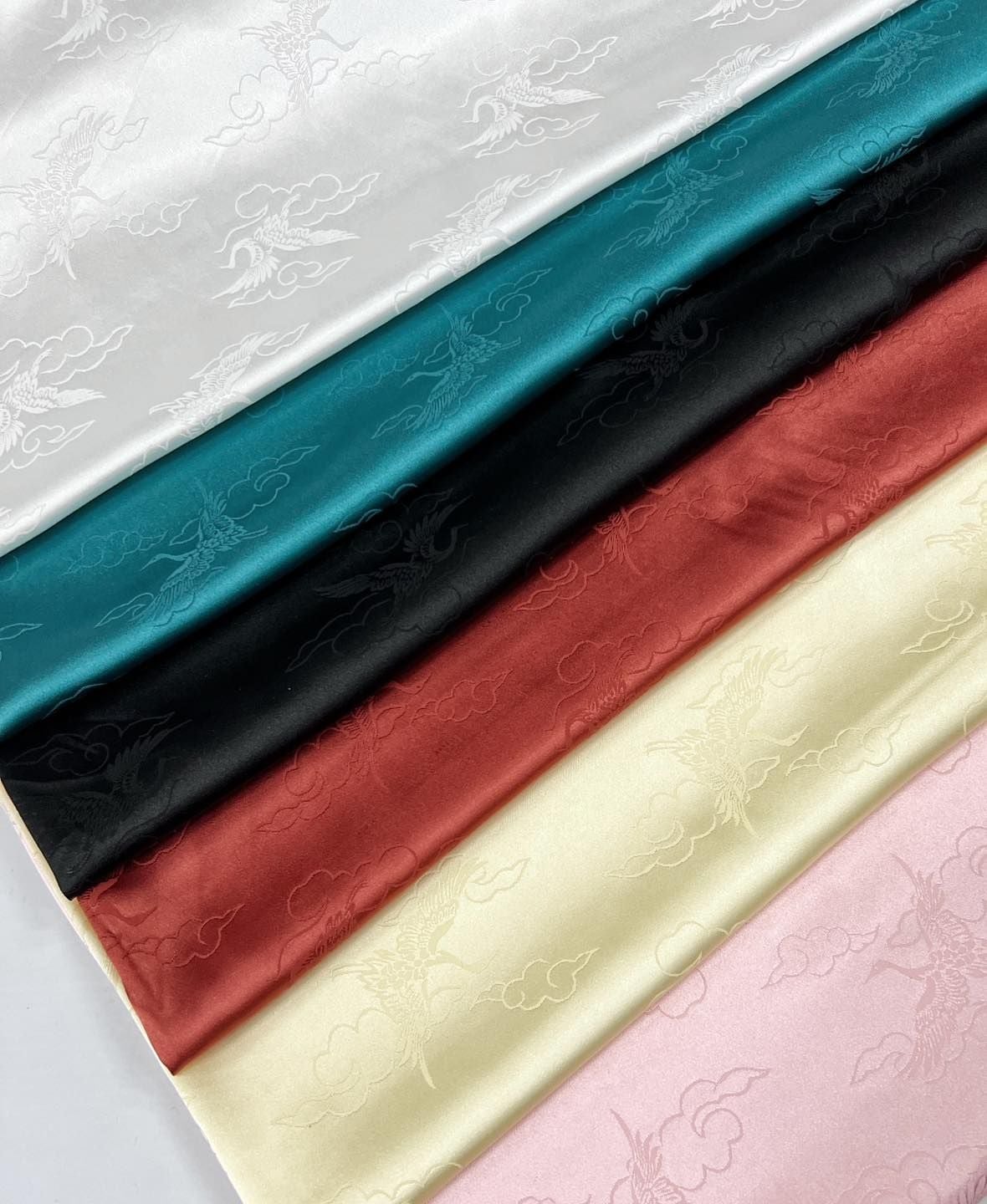 Gấm Lụa Hàng Châu Vân Hạc