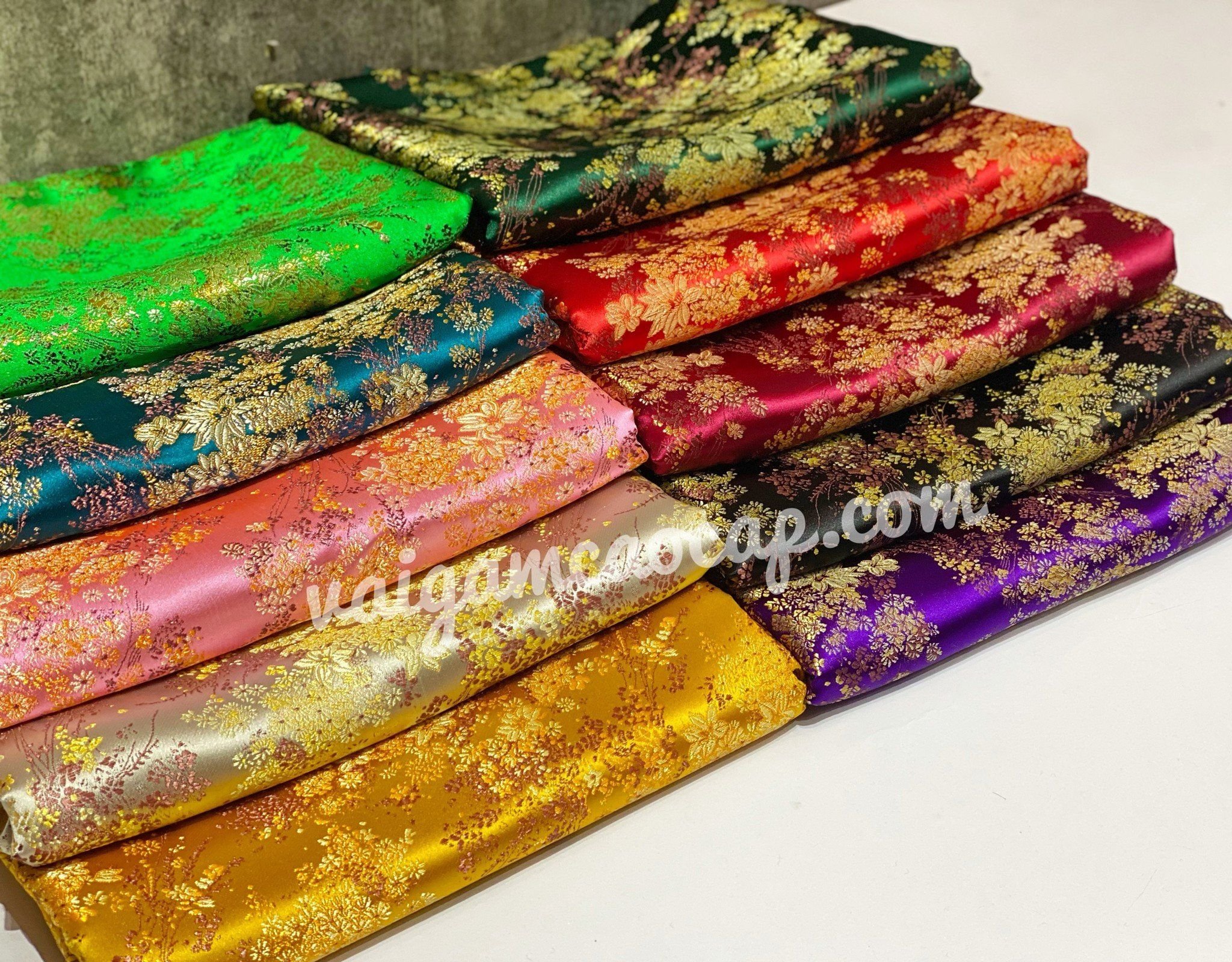 Gấm Hoa vàng nhỏ