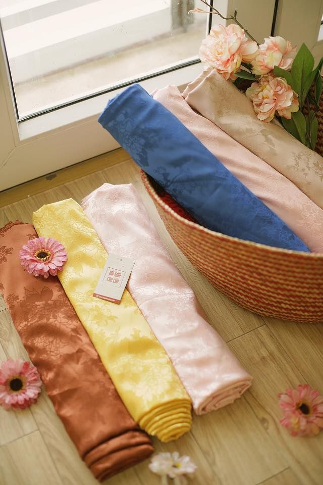 Gấm Lụa hoa văn HẾT