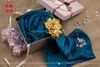 Set khăn lụa và hoa cài áo - HẾT