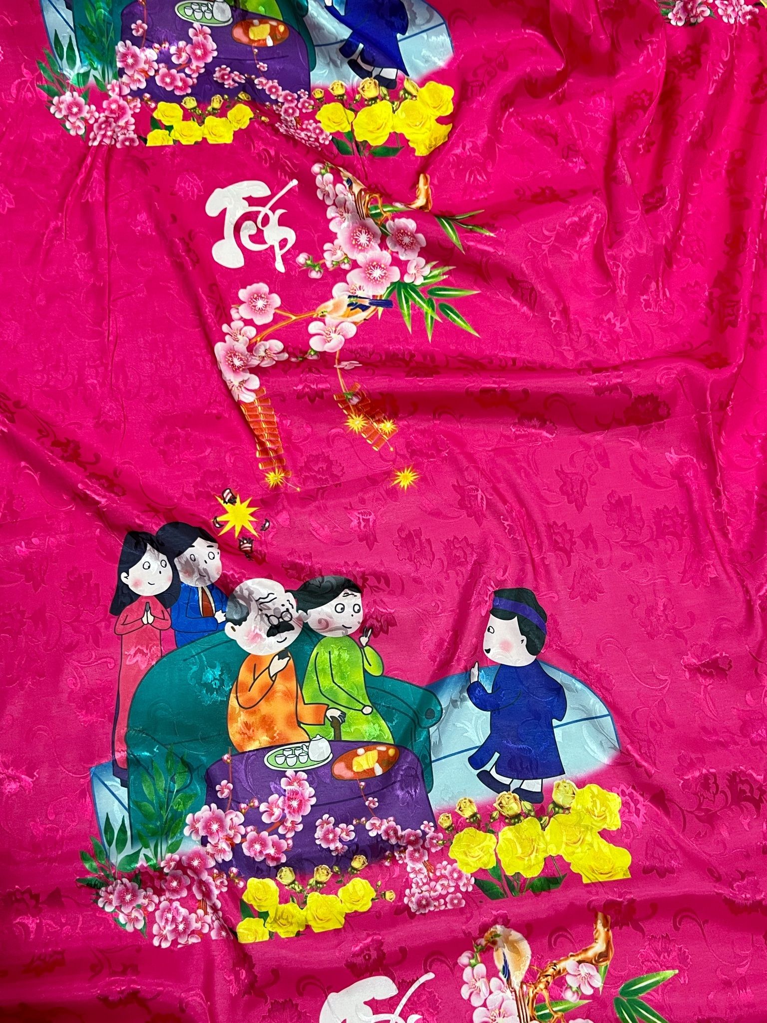 Gấm Đoàn Viên
