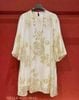 Vải Tơ Silk Hoa Vàng