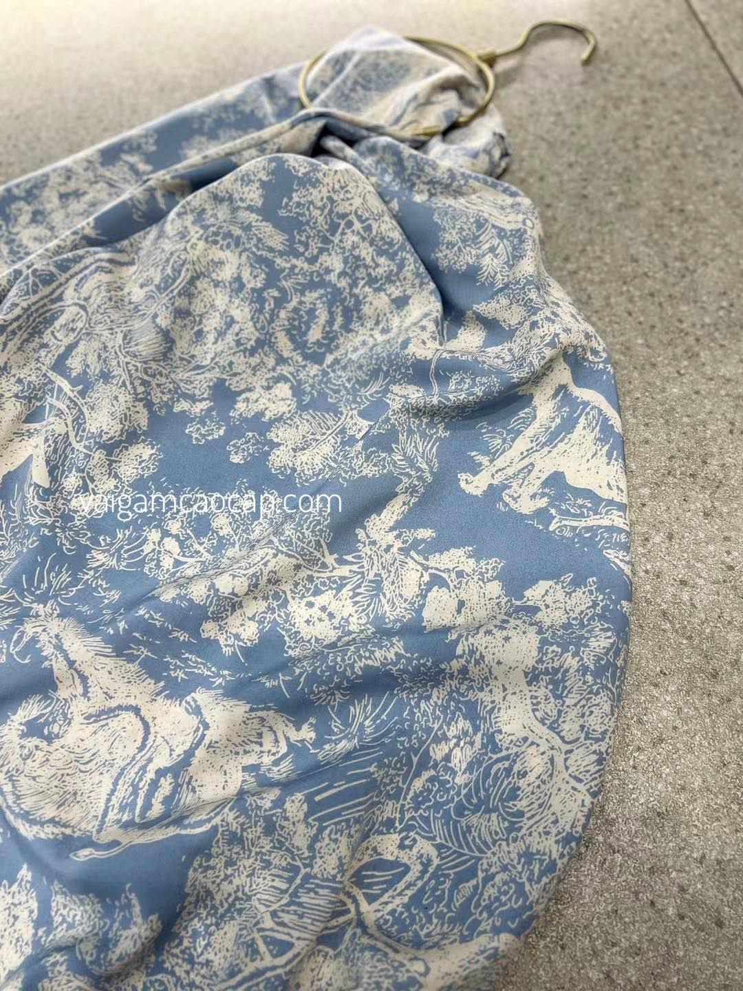 Satin chéo