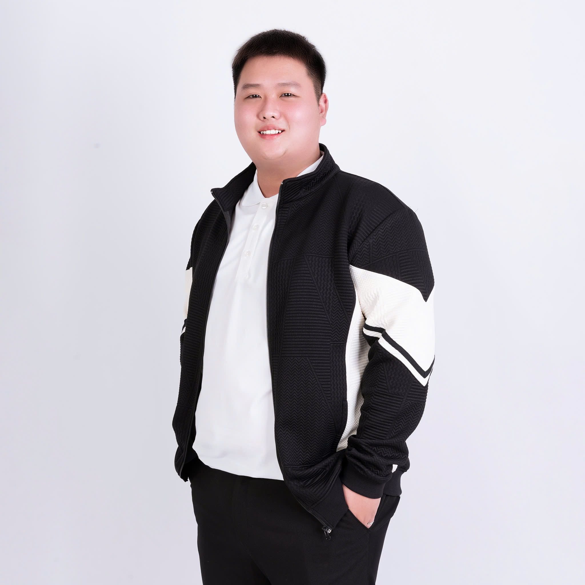 Áo Khoác Nỉ Đen Trắng Big Size Nam