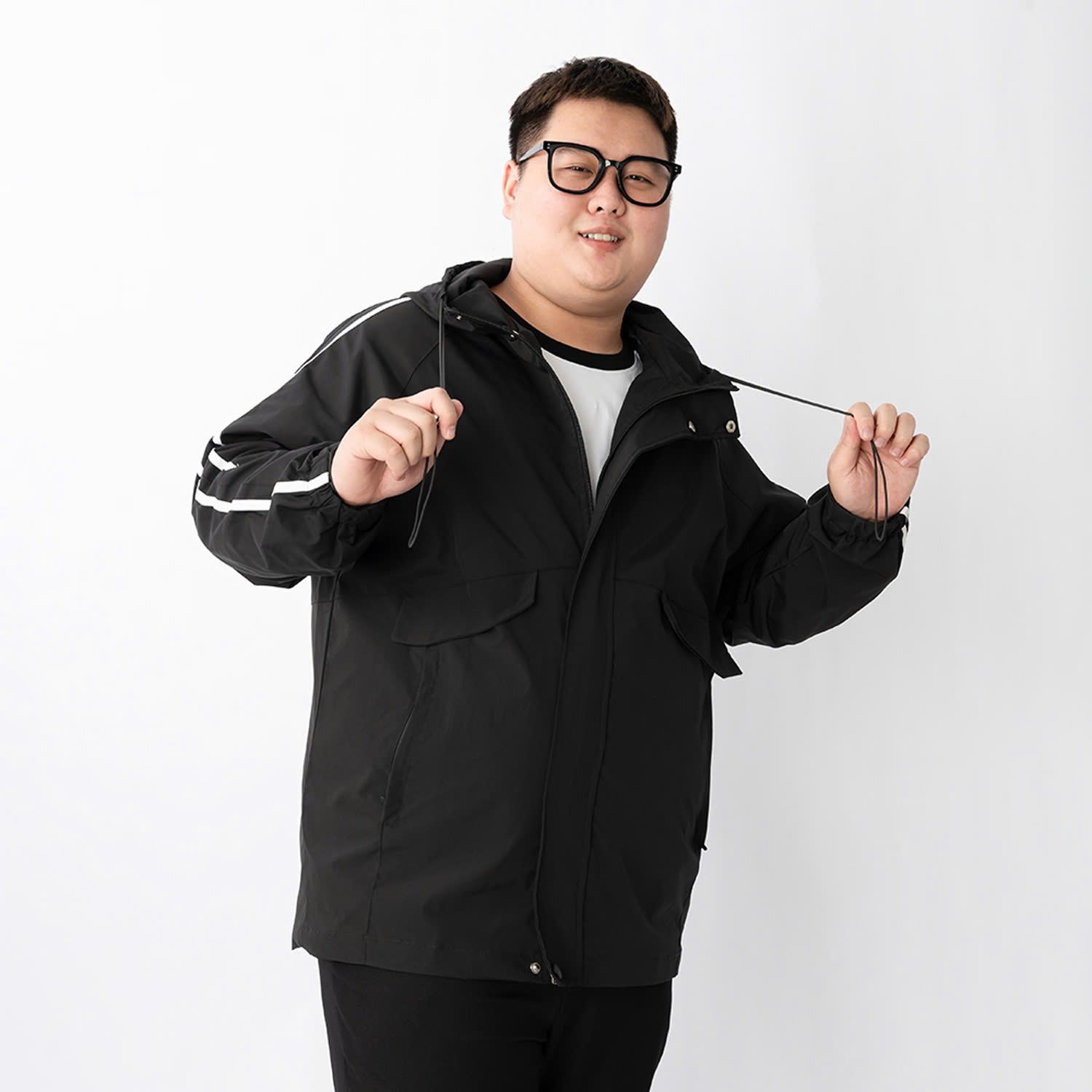 Áo Khoác Gió Đen Viền Big Size Nam