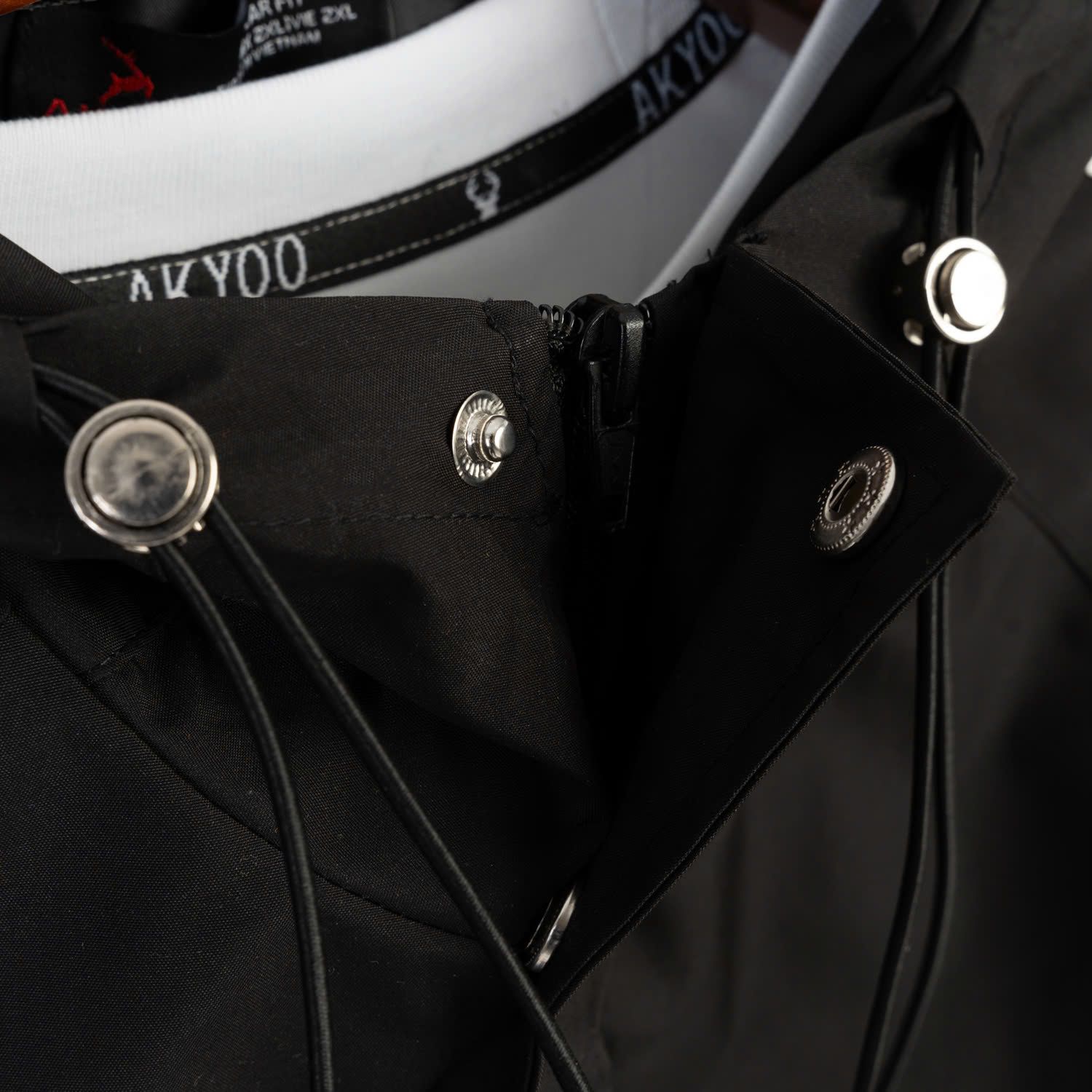 Áo Khoác Gió Đen Viền Big Size Nam