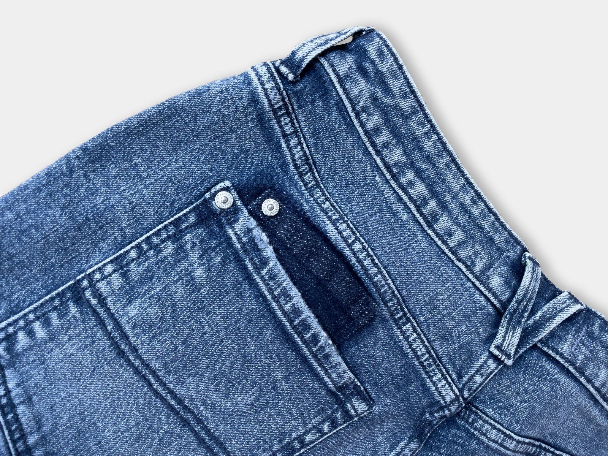 Quần Jeans Nam Dáng Rộng Relax Màu Xanh Sáng - Men's Wide-Leg Relax Fit Light Blue Jeans - 222MD4080F1