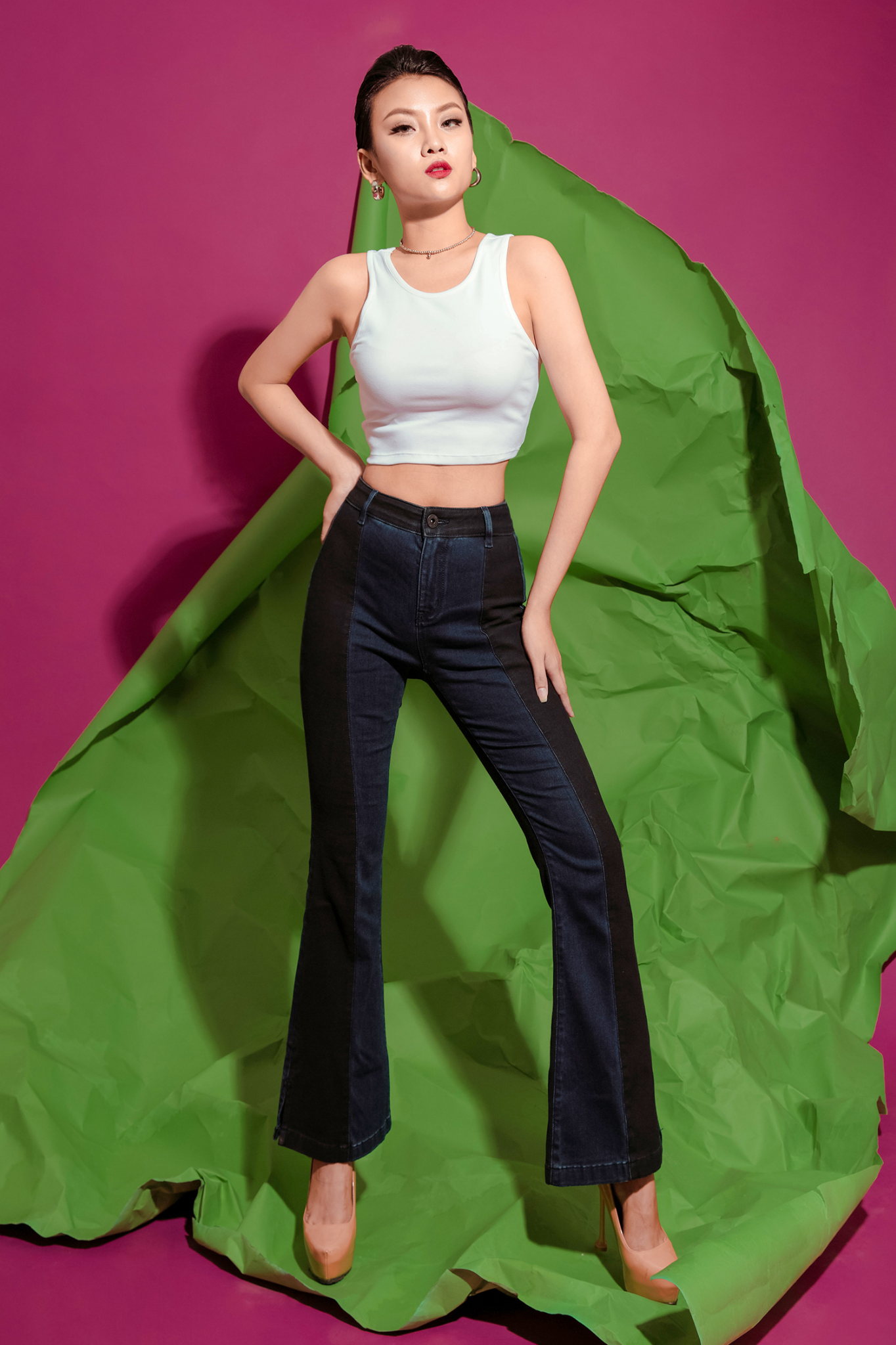 Quần Jean Nữ Dáng Loe phối 2 Màu. Two-Tone Flared Jeans - 120WD2084F2