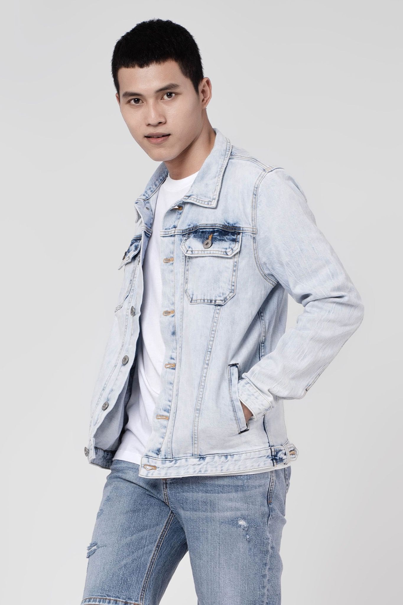 Áo Khoác Jeans Nam Dáng Rộng. Bleach Denim Jacket - 121MD4044F2