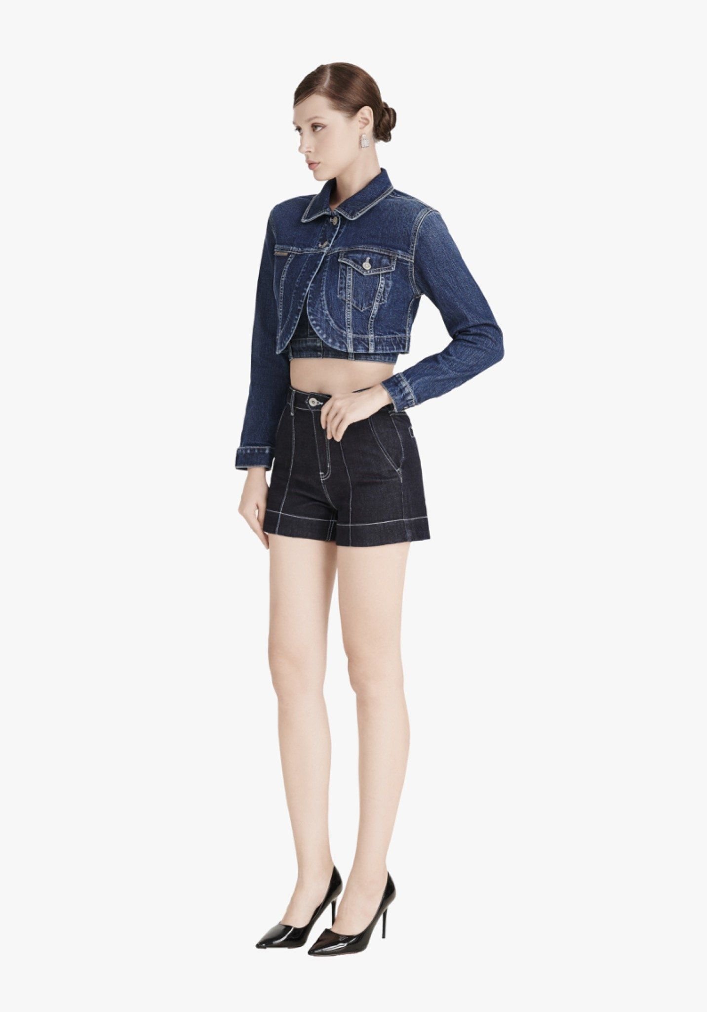 Áo Khoác Denim Nữ Croptop Dài Tay Màu Xanh Đậm. Women's Long Sleeve Crochet Denim Jacket Dark Blue - 223WD2042F2