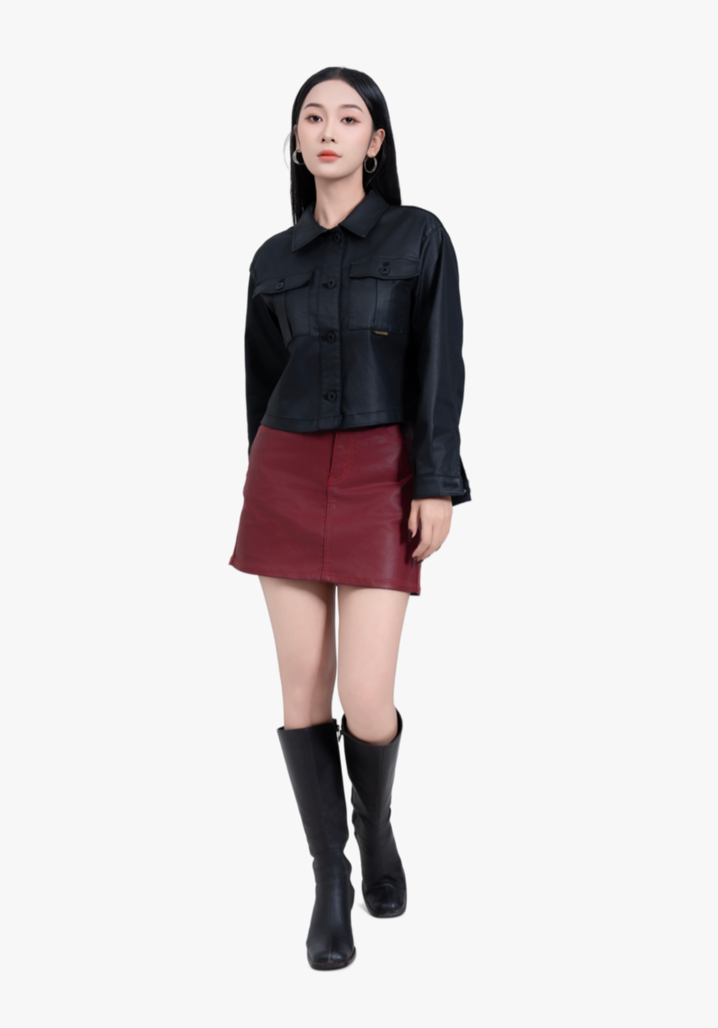 Áo Khoác Nữ Phủ Màu Đen Giả Da - Women's Black Faux Leather Jacket - 224WD2044F1