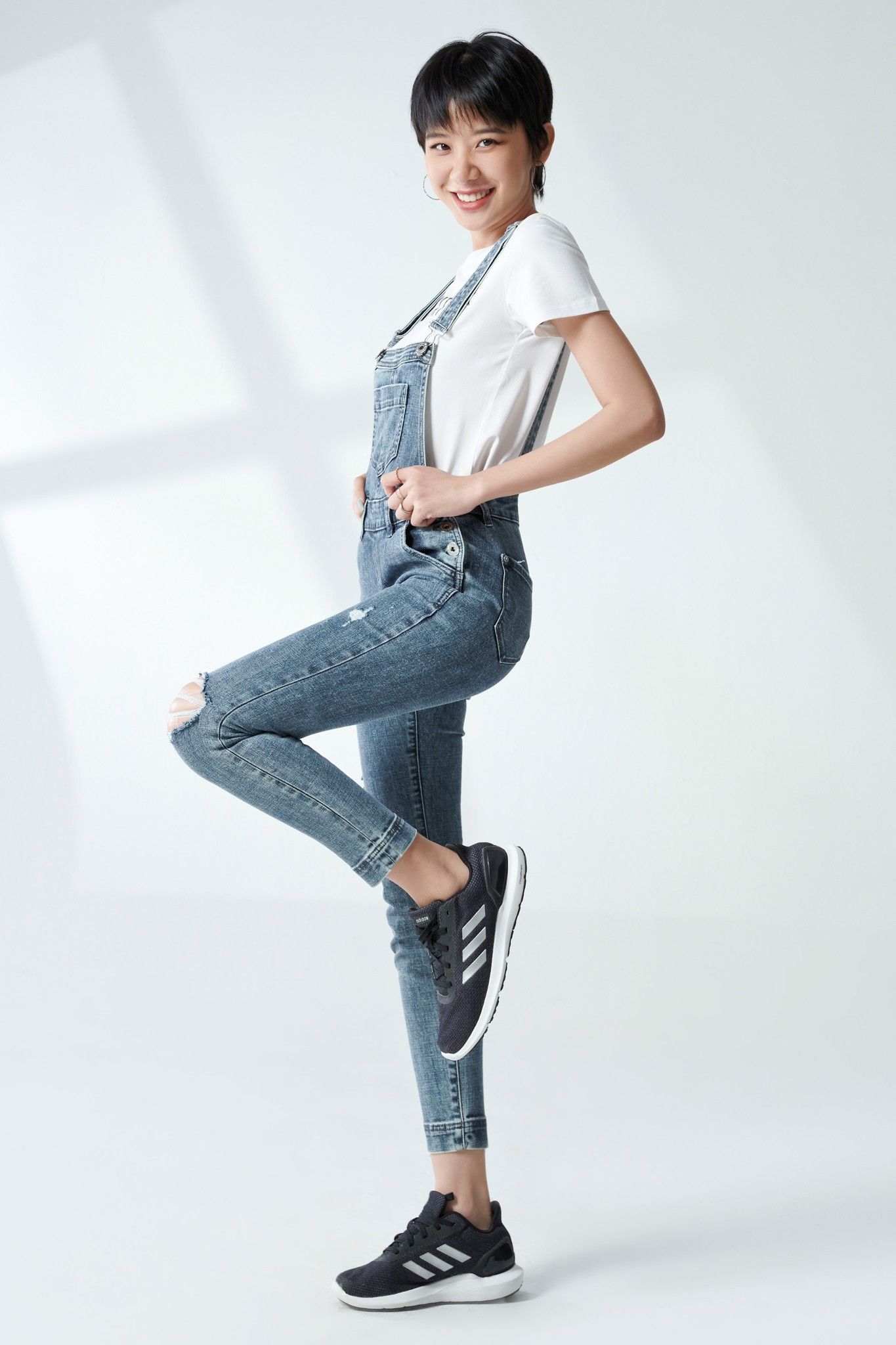 Quần Yếm Jeans dáng dài. Denim Overalls - 220WD1133F2