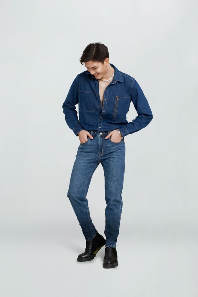 Quần Jeans Nam Dáng Tapered Màu Xanh Đậm - Dark Blue Tapered Fit Jeans - 222MD4089B1