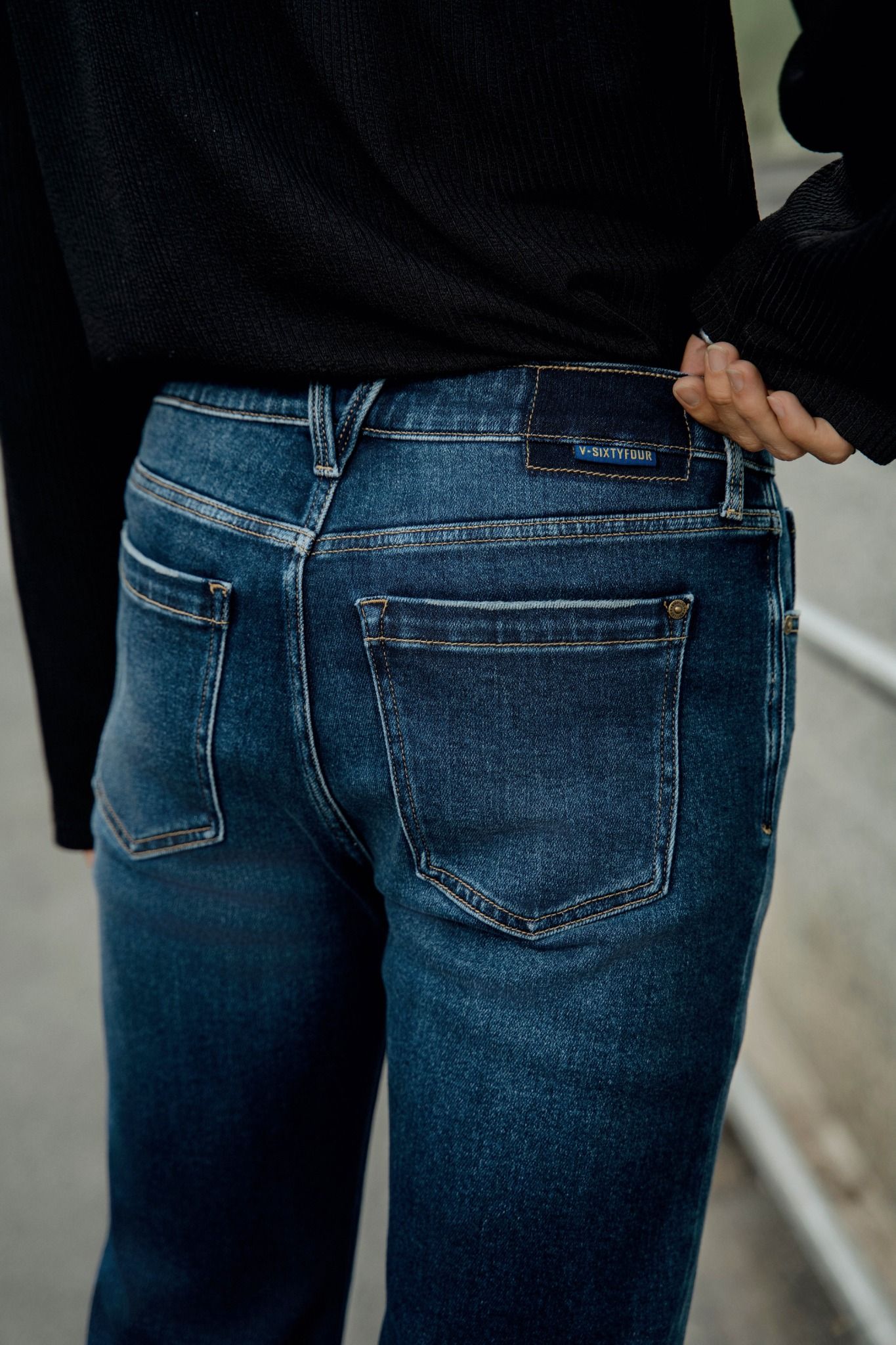 Quần Jeans Nam Dáng Slim Tint Vintage Màu Dark Blue - Men's SlimFit Jeans Tint Vintage In Dark Blue - 224MD3082B2970