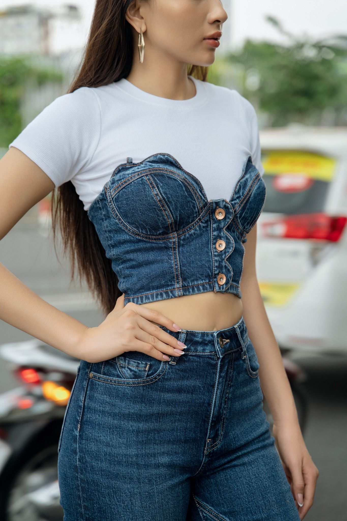 Áo Bra Denim Nữ Cách Điệu Cánh Hoa. Women's Petal Style Denim Bra - 223WD1017F3