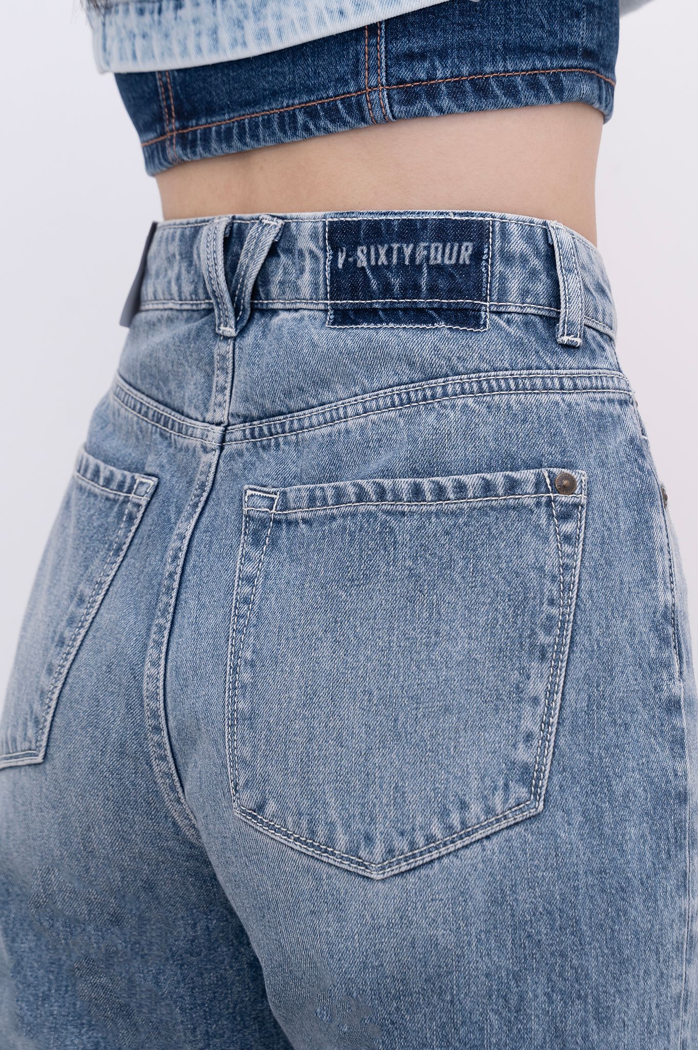 Quần Dài Nữ ống Đứng Màu Med Blue - Med Blue Straight Women's Jeans - 124WD2093B1